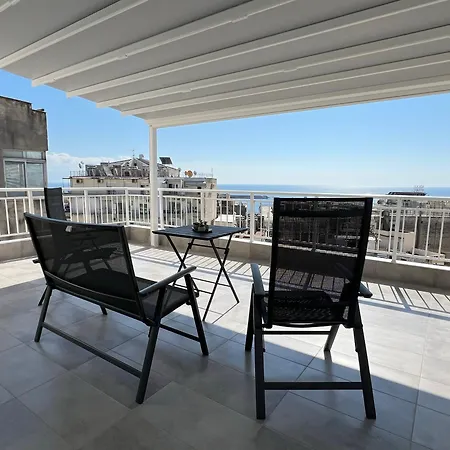 Surrounded View Family - With Private Parking Apartament