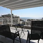Apartament Surrounded View Family - With Private Parking