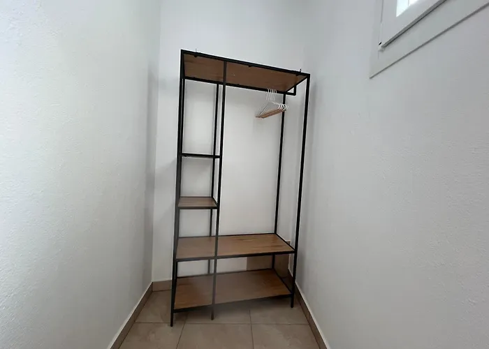 Surrounded View Family - With Private Parking * Кавала