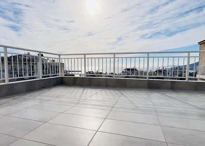 Appartamento Surrounded View Family - With Private Parking